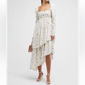 We Wore What Puff Sleeve Dress 
Size 6